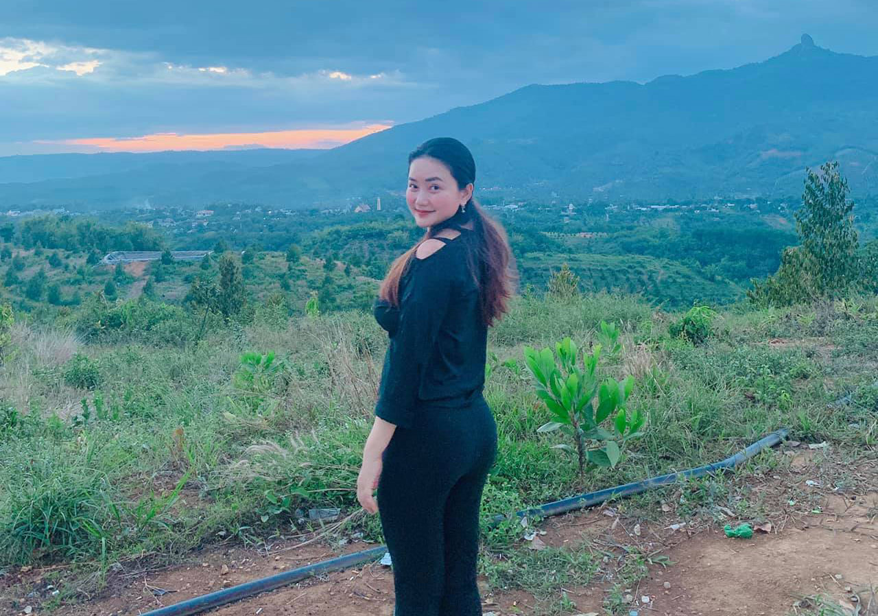 Cựu người mẫu lấy chồng đại gia từng có 3 đời vợ: Bỏ showbiz về làm bà chủ lớn, nắm trong tay loạt bất động sản đắt giá-3