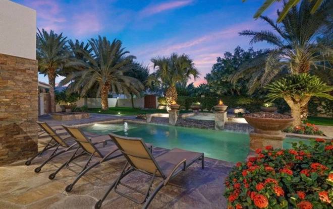 Danh hài khét tiếng bị đồn có 10 biệt thự, cơ ngơi mới 45 tỷ đồng bên Mỹ gây choáng ngợp-9