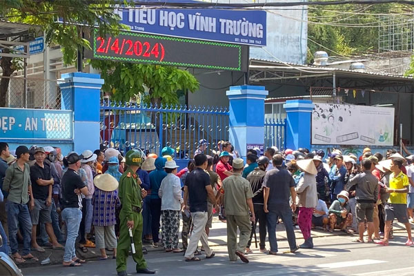 Vụ nữ sinh Nha Trang tử vong: Học sinh nghi bị ngộ độc nói gì về đồ ăn?-1