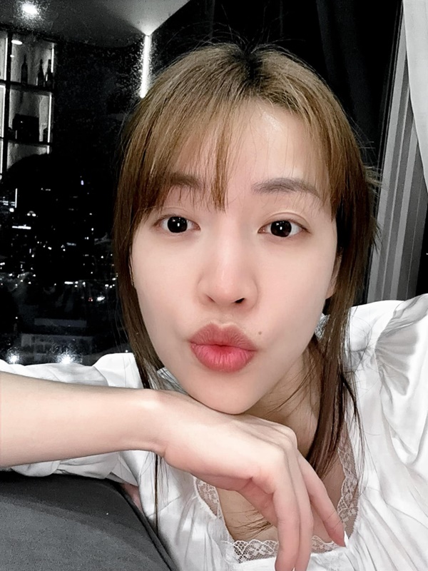 Puka mang thai con đầu lòng sau 5 tháng kết hôn?-1