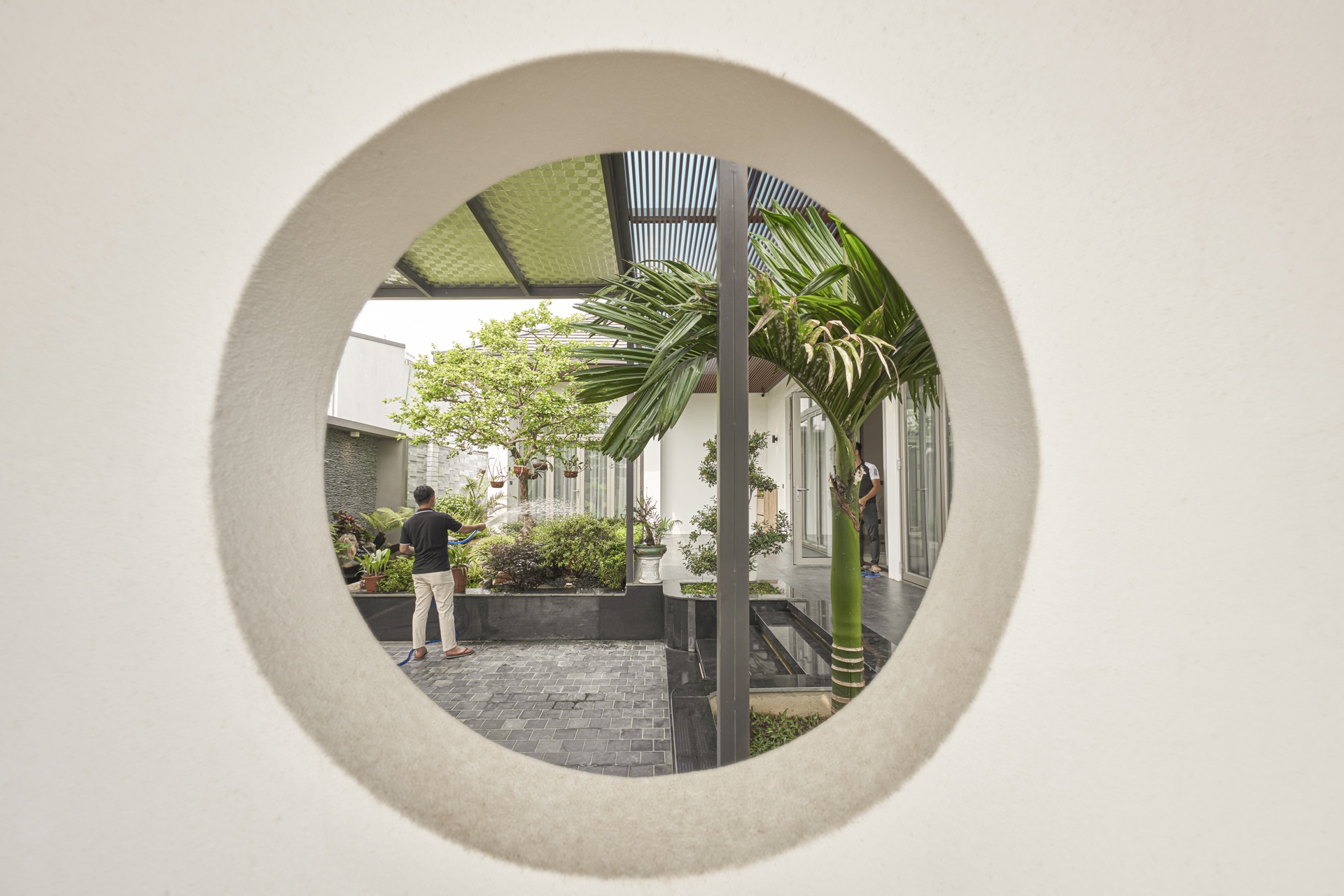 Con trai chi 3 tỷ đồng xây ngôi nhà như khu nghỉ dưỡng tặng cha mẹ-11