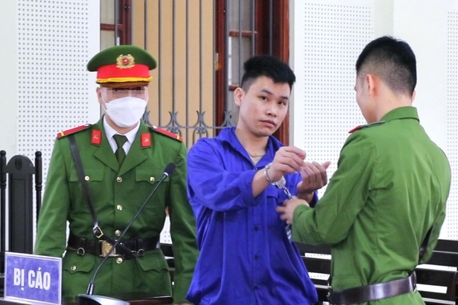 Người đàn ông sa chân vào ma túy để có tiền tổ chức đám cưới-3