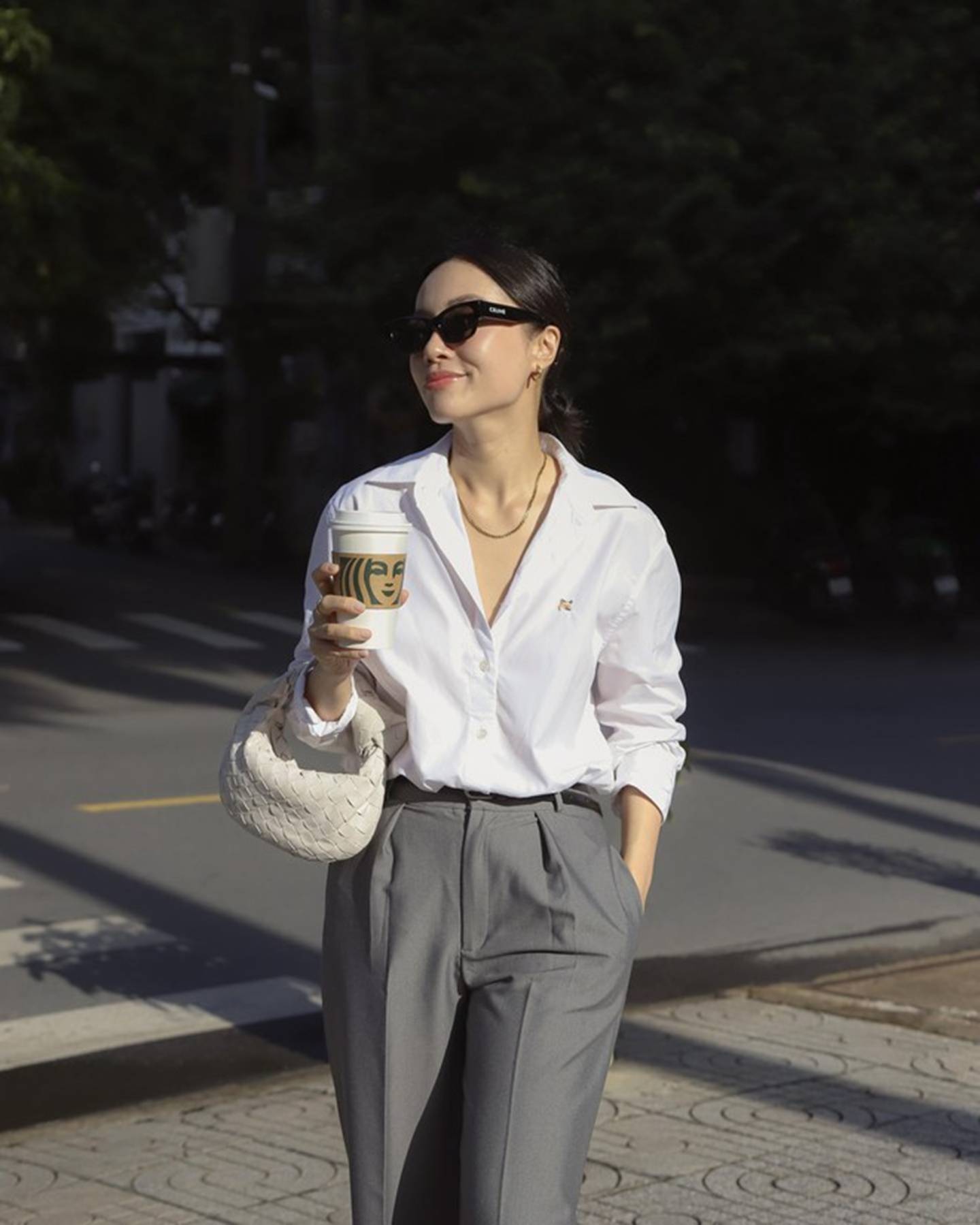 4 mỹ nhân Việt có phong cách diện quần ống rộng ấn tượng, đáng tham khảo-4