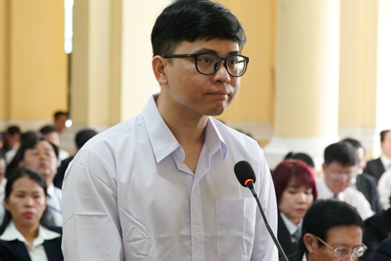 Những ‘cánh tay phải’ của bà Trương Mỹ Lan nghẹn lòng khi nói về gia đình