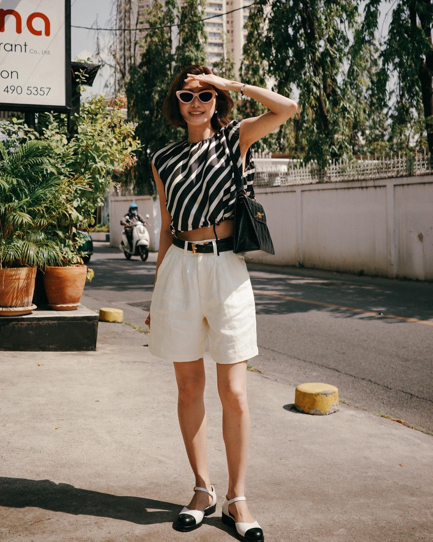 5 công thức diện đồ giúp nàng tóc ngắn sành điệu suốt mùa hè-10