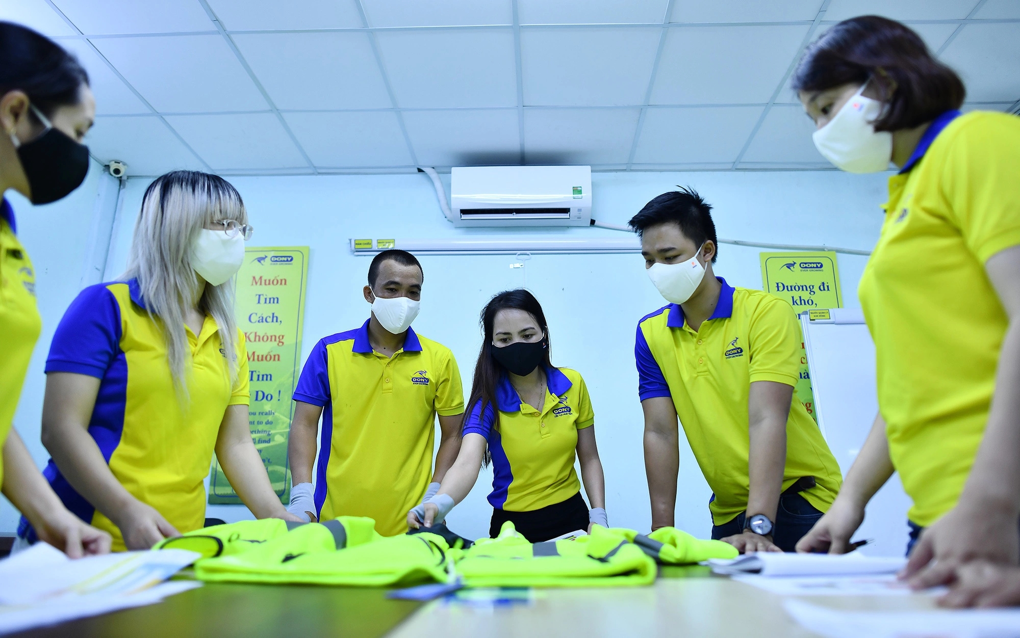 Bộ Nội vụ tán thành đề xuất nghỉ lễ 5 ngày liên tiếp dịp lễ 30-4 và 1-5-2