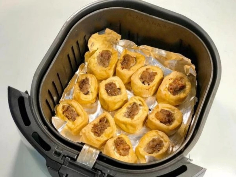 Sử dụng giấy bạc trong nồi chiên không dầu có an toàn không?-2