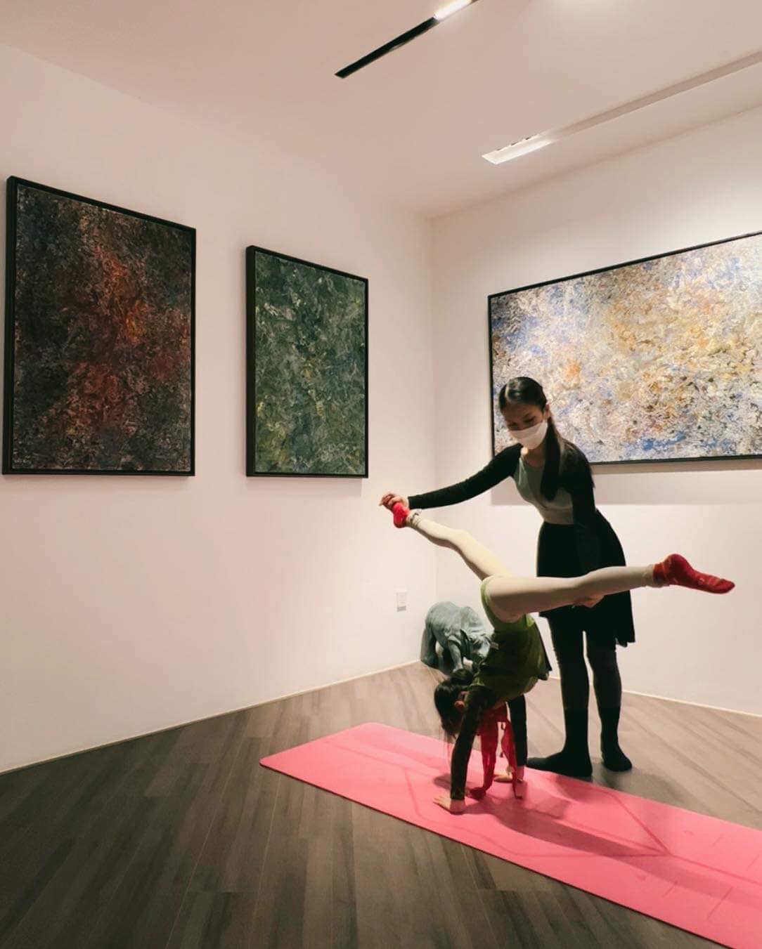 Căn phòng đặc biệt bên trong siêu biệt thự của BTV tài chính sang chảnh bậc nhất VTV-11