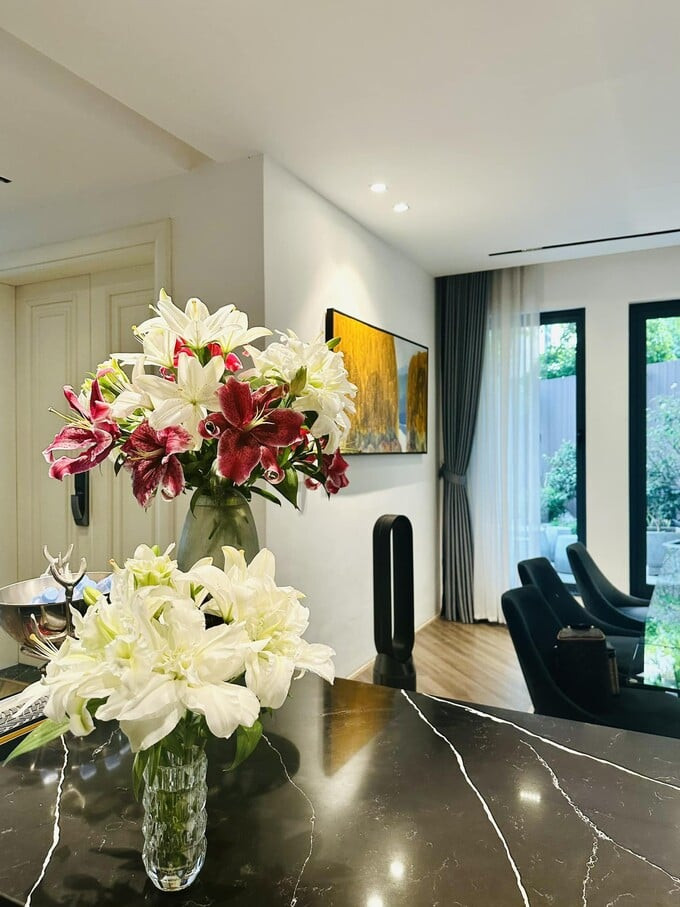 Căn phòng đặc biệt bên trong siêu biệt thự của BTV tài chính sang chảnh bậc nhất VTV-15