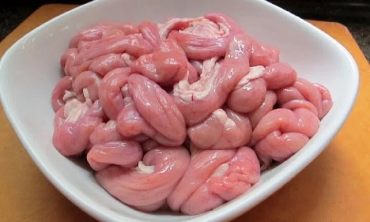 Cách rửa lòng non hết sạch mùi hôi-1