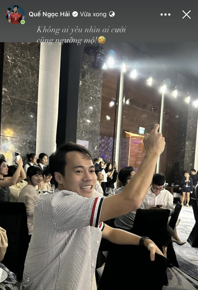 Văn Toàn tự nhận tóc rụng gần hết” vẫn chưa cưới vợ, Quế Ngọc Hải tung ngay ảnh chứng minh sự thật-2