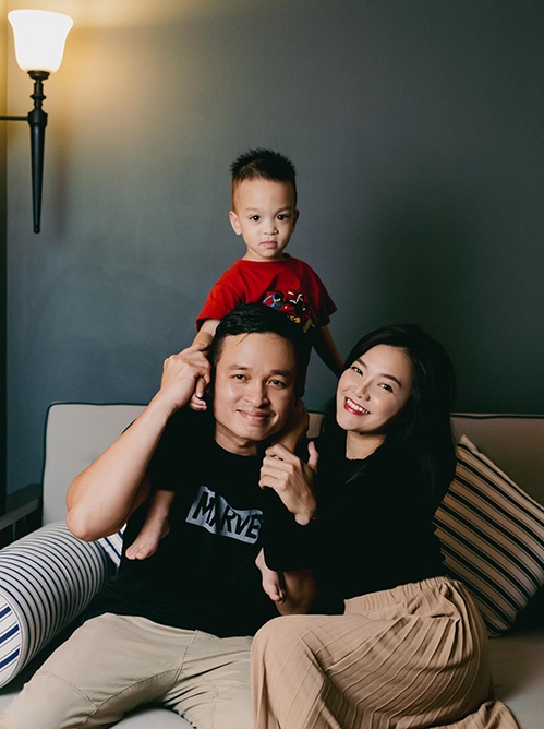 Kích trứng 7 lần, 3 lần thụ tinh trong ống nghiệm mới được làm mẹ, nữ ca sĩ Việt giờ có cách dạy con quá đáng khen-1