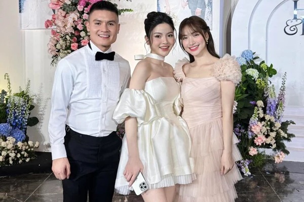 Hòa Minzy chạm mặt thiếu gia Minh Hải khi đón con trai từ Úc trở về, lên tiếng thông tin tái hợp và cưới cuối năm-6