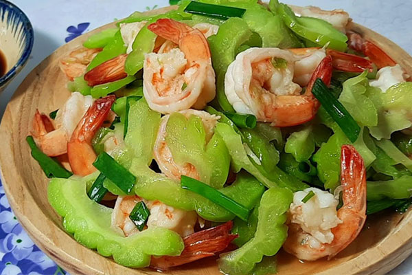 Tháng 3 Âm lịch, ăn loại rau dại này giúp cải thiện thị lực, tăng cường cơ bắp, làm sủi cảo cực ngon-12