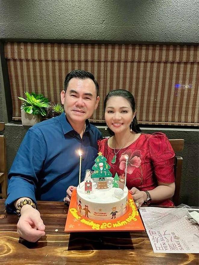 NSƯT Ngọc Huyền viên mãn tuổi U50, được mẹ chồng nổi tiếng tặng căn biệt thự 46 tỷ đồng tại Mỹ-3