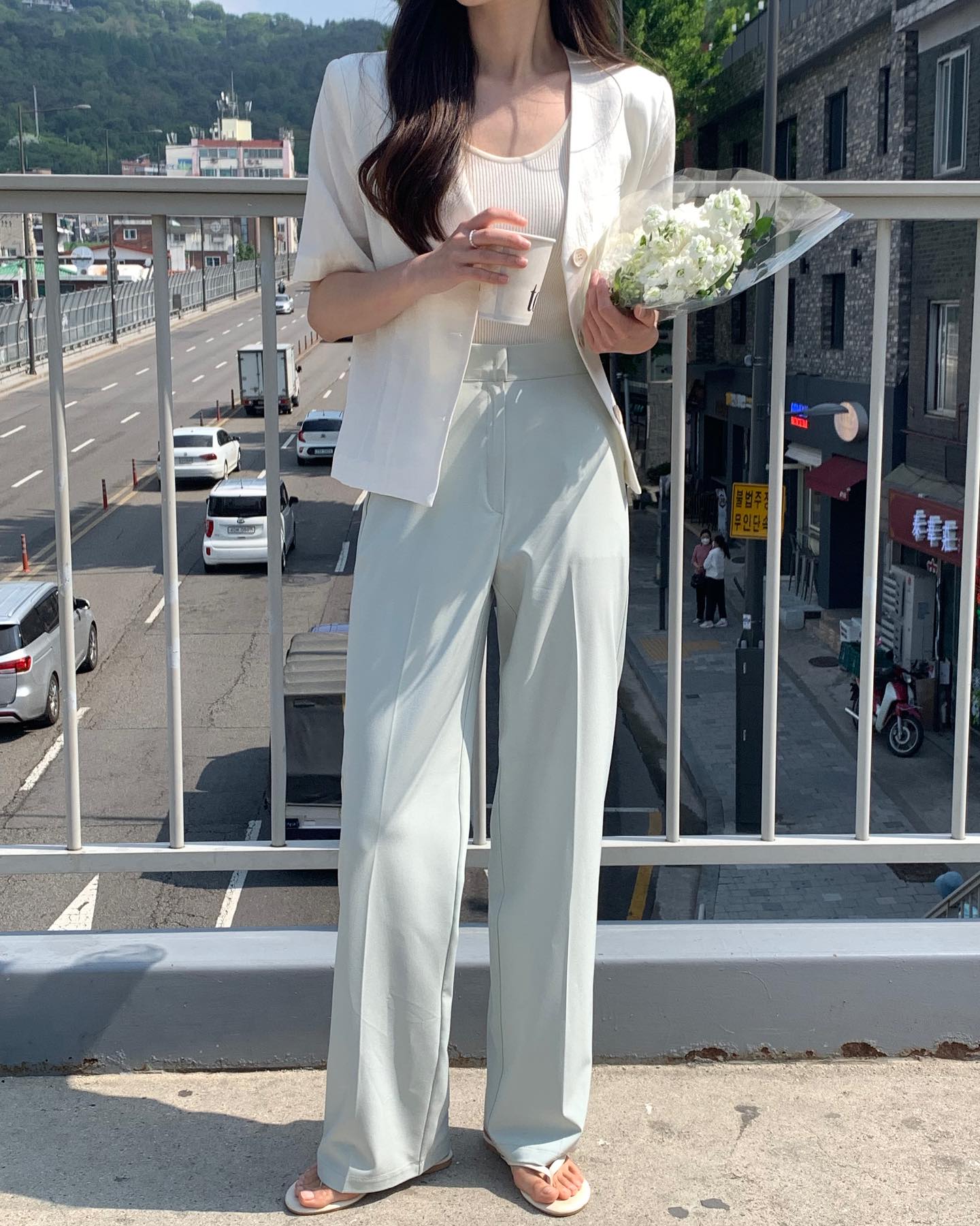 4 món thời trang công sở tôn dáng hiệu quả nhất-4