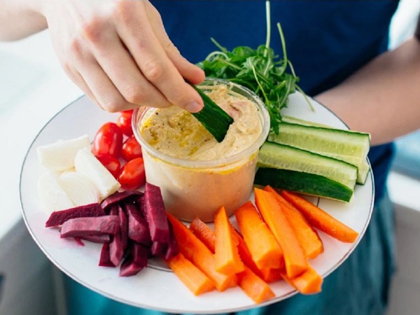 Sau 40 tuổi, chức năng thận dần suy giảm, BS khuyên nên làm ngay 6 việc: Rất dễ nhưng nhiều người bỏ qua-2