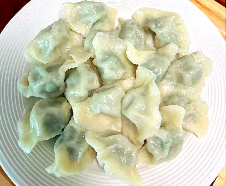 Tháng 3 Âm lịch, ăn loại rau dại này giúp cải thiện thị lực, tăng cường cơ bắp, làm sủi cảo cực ngon-1