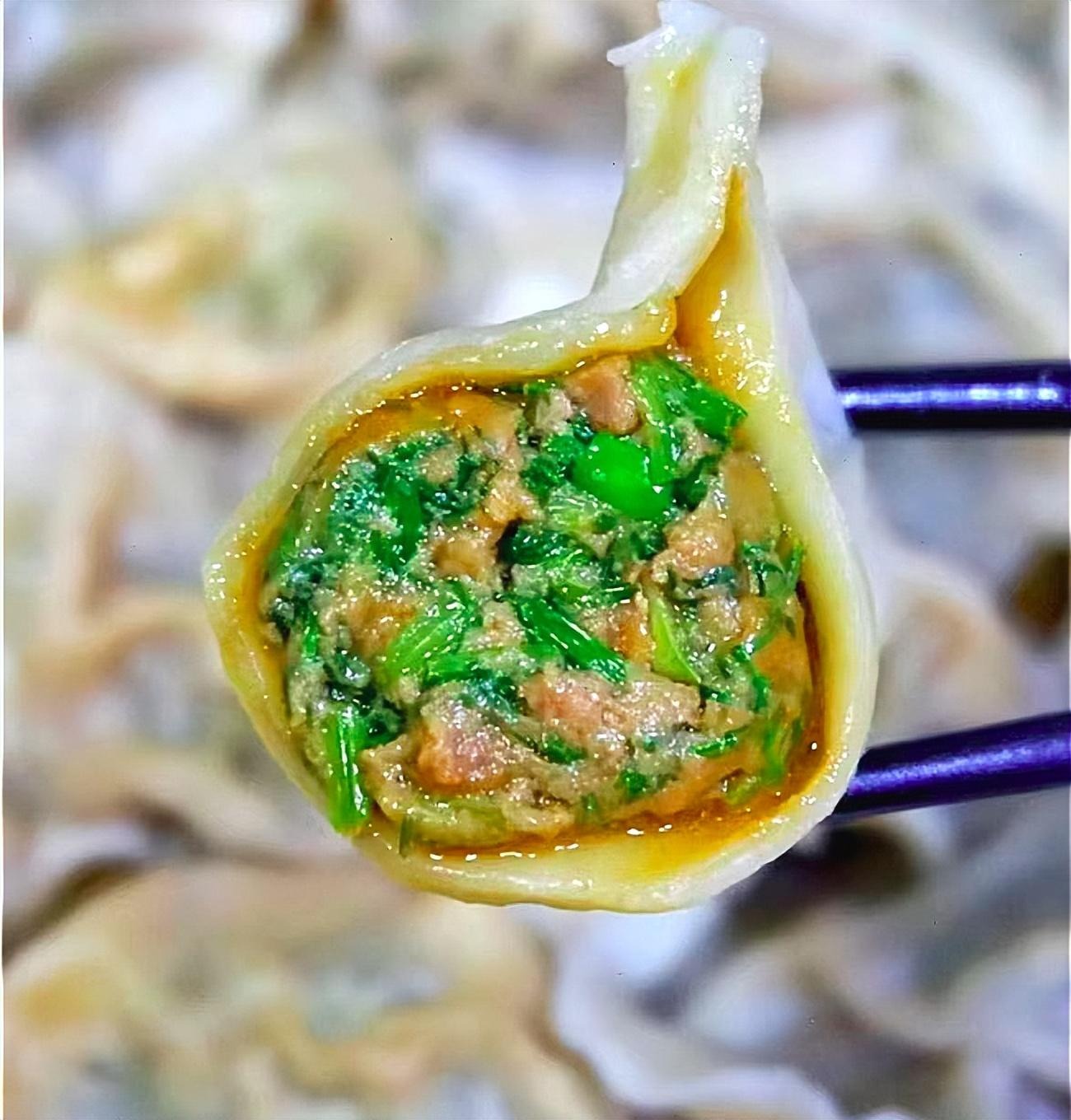 Tháng 3 Âm lịch, ăn loại rau dại này giúp cải thiện thị lực, tăng cường cơ bắp, làm sủi cảo cực ngon-2