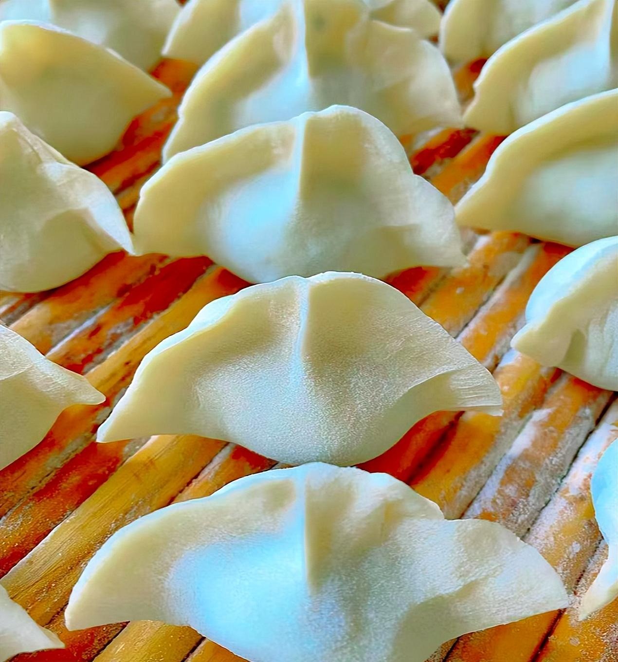 Tháng 3 Âm lịch, ăn loại rau dại này giúp cải thiện thị lực, tăng cường cơ bắp, làm sủi cảo cực ngon-10