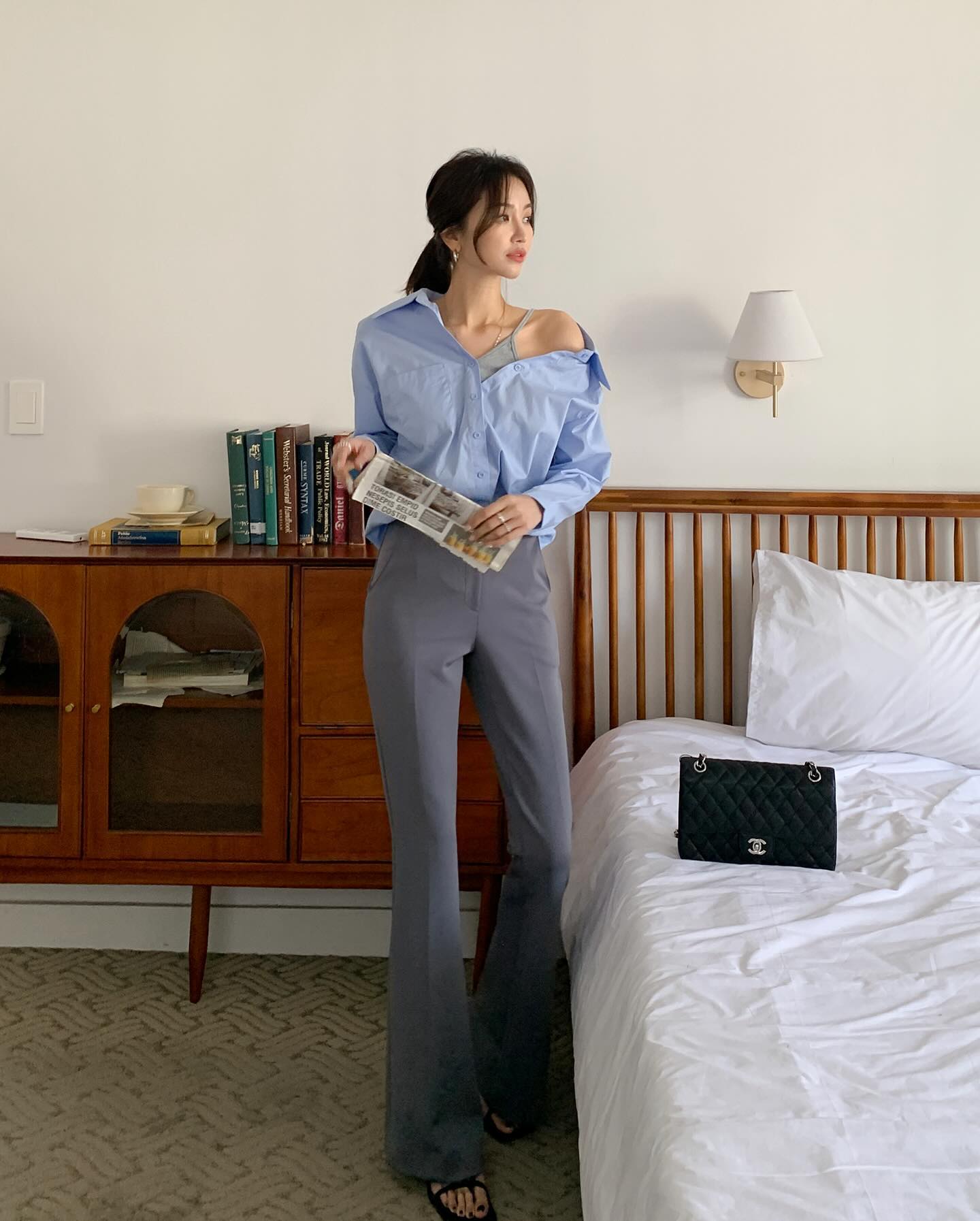 Áo sơ mi phối với 5 kiểu quần này là sành điệu nhất-2