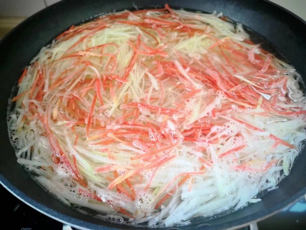 Loại củ bổ dưỡng hơn khoai môn đem nấu thành món ăn vừa ngon lại có tác dụng giảm ho, bổ tỳ, nhuận phổi-11