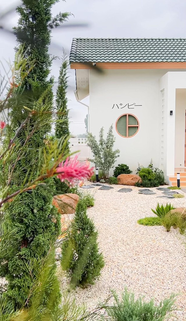 Ngôi nhà ở Thái Lan được dân mạng share điên đảo: Góc nào cũng chill, riêng sân vườn và căn bếp thì mê chữ ê kéo dài-7