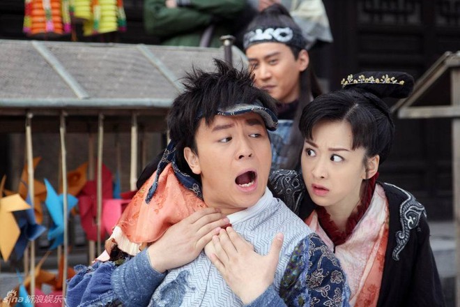 Sao nhí giàu nhất Trung Quốc dậy thì thành công sau 30 năm, vừa hết thời liền thừa kế 35.000 tỷ-4