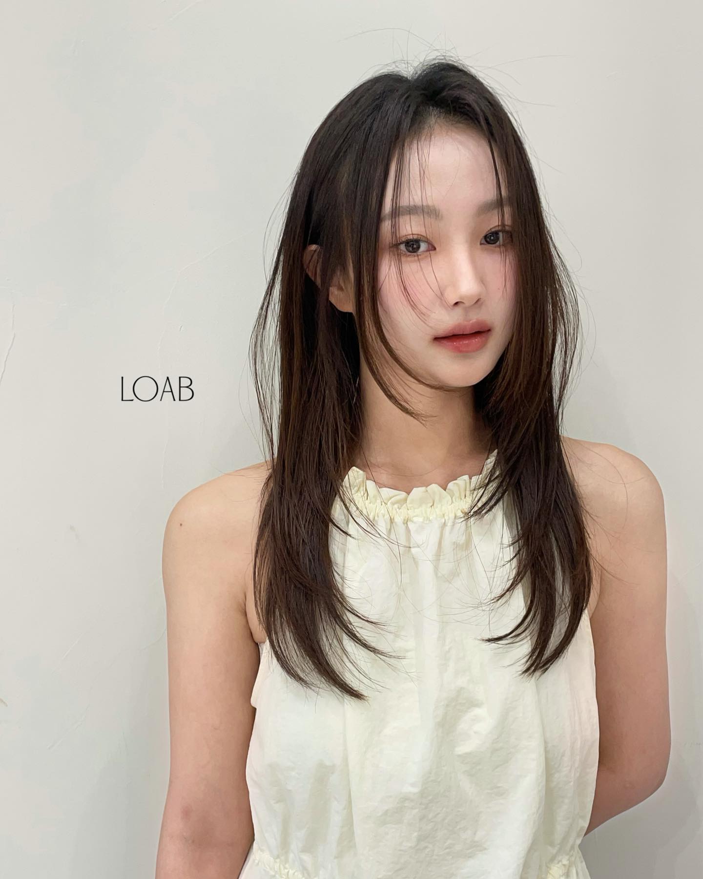 5 kiểu tóc suôn thẳng đang thịnh hành, giúp gương mặt trẻ ra vài tuổi-7