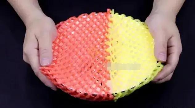 Đi chợ về thừa tấm lưới bọc hoa quả, đừng vội bỏ đi bởi nó có cực nhiều công dụng: Tiết kiệm 1 mớ tiền-8