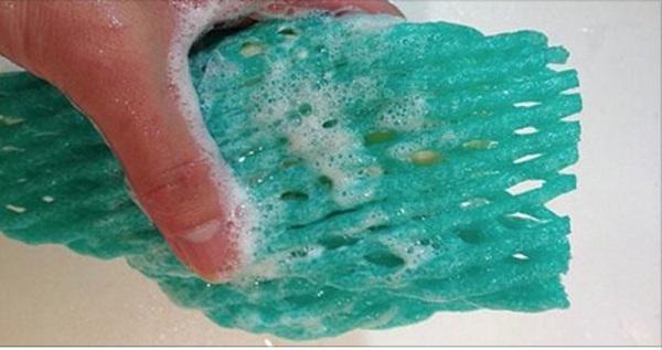 Đi chợ về thừa tấm lưới bọc hoa quả, đừng vội bỏ đi bởi nó có cực nhiều công dụng: Tiết kiệm 1 mớ tiền-3