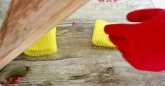 Đi chợ về thừa tấm lưới bọc hoa quả, đừng vội bỏ đi bởi nó có cực nhiều công dụng: Tiết kiệm 1 mớ tiền-6