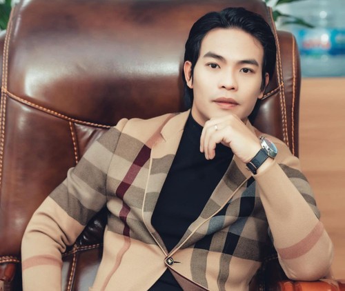 Chú voi con ở Bản Đôn bị biến tấu không khác gì ăn cắp-2