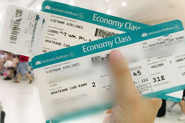 Giá vé máy bay Hà Nội - Phú Quốc gần 9 triệu đồng, khách muốn quay xe-1