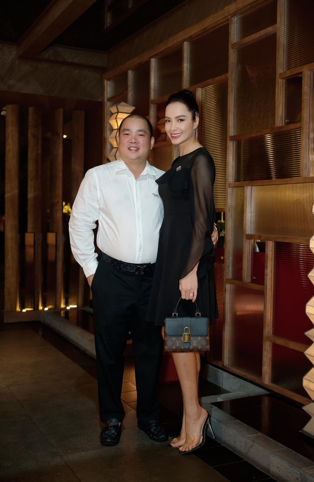 Siêu mẫu U50 từng cưu mang chồng nhạc sĩ trắng tay đến khi đổi đời, giờ tiền bạc rủng rỉnh, con gái được khen xinh như Hoa hậu-3