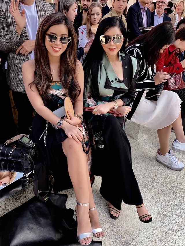 Ái nữ nổi tiếng nhất của tỷ phú Johnathan Hạnh Nguyễn: Từ hot girl MXH đến Phó tổng giám đốc mảng thời trang hàng hiệu, phải đi lùi mới về vạch đích-12