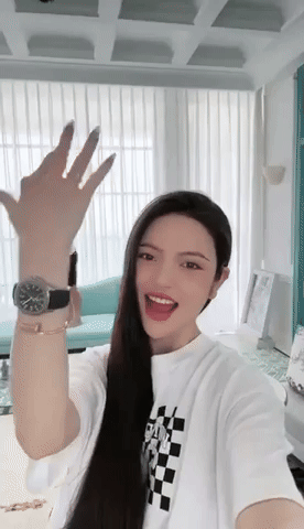 Quang Hải như một người khác khi ở bên Chu Thanh Huyền: Làm đủ thứ vô tri miễn là vợ vui-2