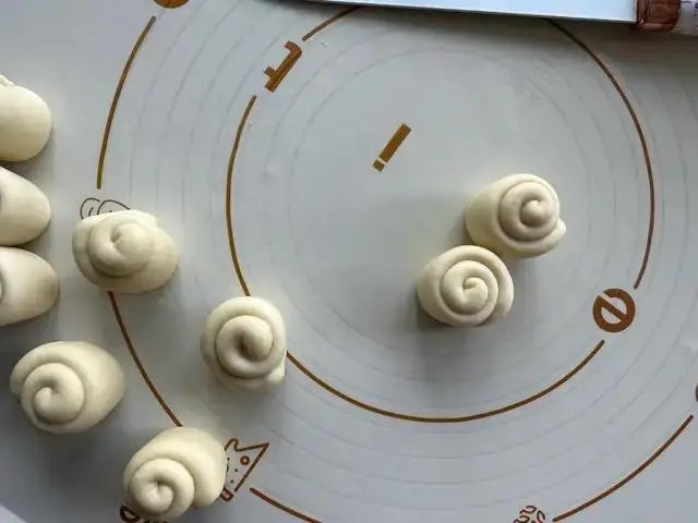 Cách làm bánh mì mật ong thơm ngon vô cùng, ăn sáng hay thưởng thức cùng trà chiều đều hợp-6