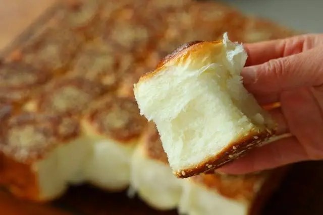 Cách làm bánh mì mật ong thơm ngon vô cùng, ăn sáng hay thưởng thức cùng trà chiều đều hợp-13