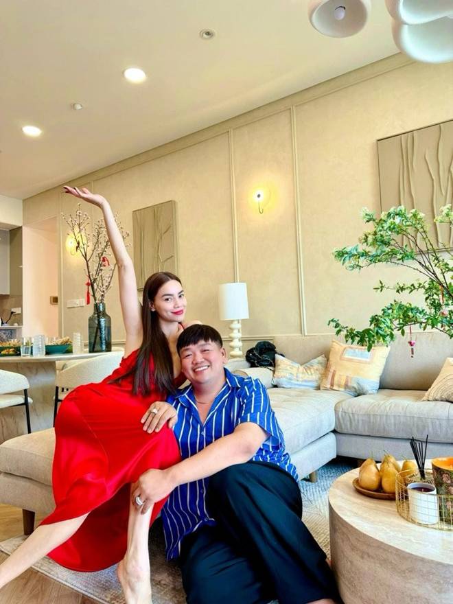 Làm trợ lý Hồ Ngọc Hà, chàng trai tậu được biệt thự cực xinh xắn, không kém nhà đàn chị-1