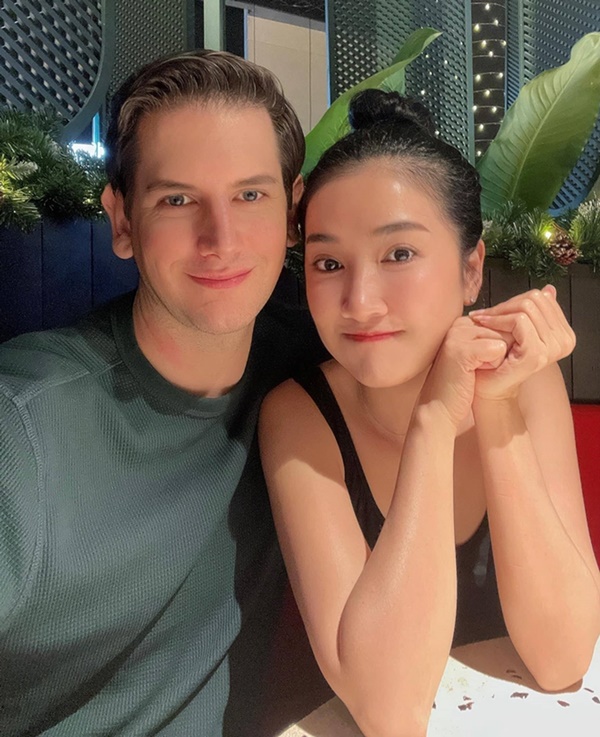 Diễn viên Vbiz xác nhận huỷ hôn bạn trai Tây sau 13 năm yêu, lý do có liên quan đến người thứ 3?-1