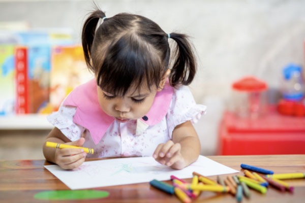 Vật vã tìm trường tư cho con học lớp 10-3