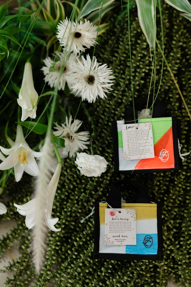 Set quà tặng độc đáo của đám cưới Minh Tú: Người thực hiện vô cùng đặc biệt, gửi gắm 1 thông điệp-4