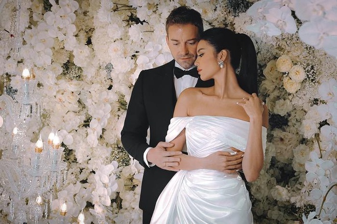 Set quà tặng độc đáo của đám cưới Minh Tú: Người thực hiện vô cùng đặc biệt, gửi gắm 1 thông điệp-8