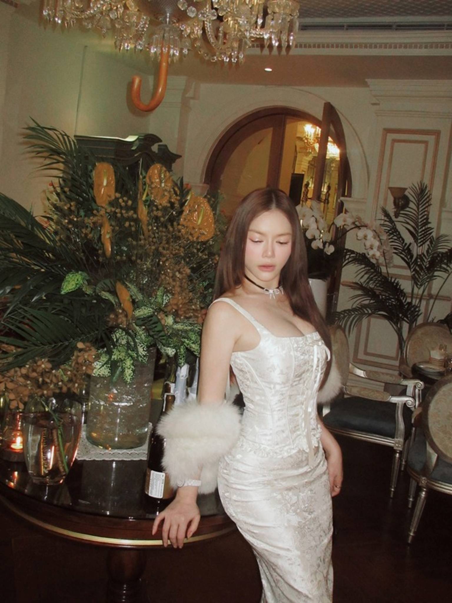 Nhan sắc nóng bỏng của kiều nữ Việt có 400 tỷ, 5 két kim cương từ 20 năm trước, tuổi 42 chưa lấy chồng-8