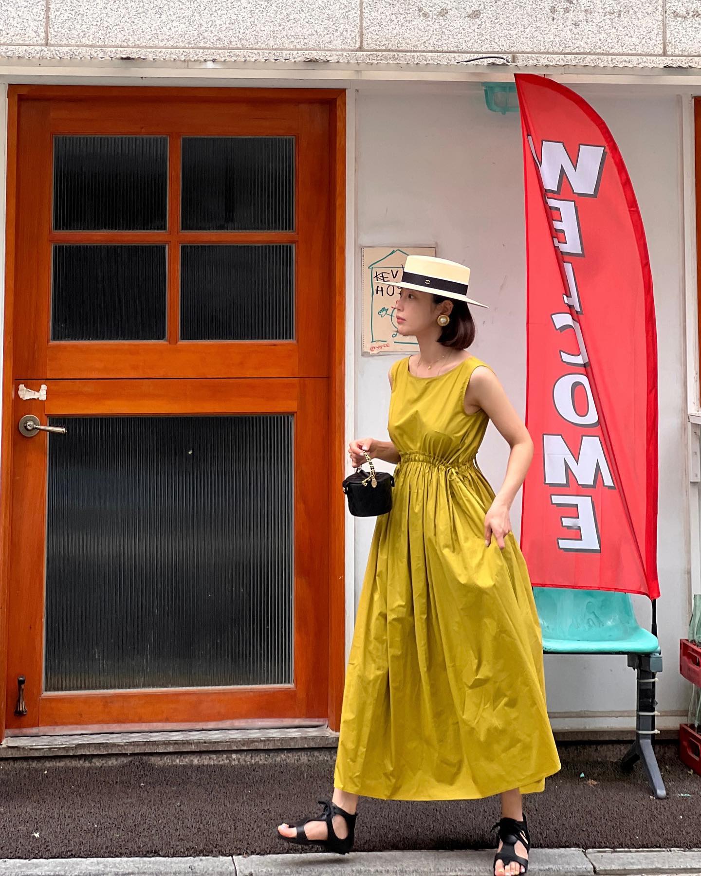 5 mẫu váy liền ăn ảnh, phù hợp để mặc đi du lịch-8