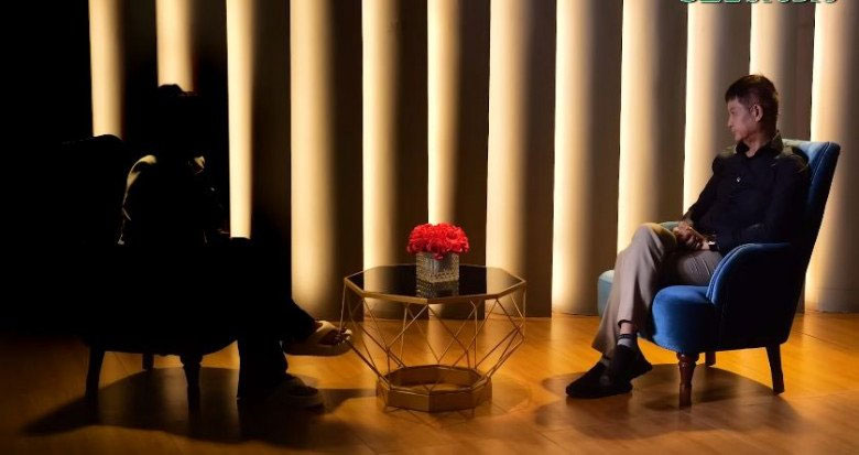 Nửa đêm giật mình tỉnh giấc, vợ sốc nặng khi nhìn thấy người nằm cạnh mình-1