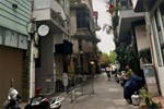 Nhân chứng bàng hoàng kể lại vụ sập mái nhà kính khiến 2 người tử vong ở Hà Nội-3