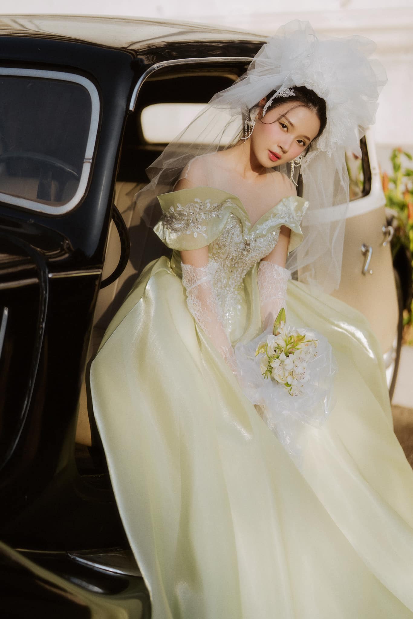 Lộ hậu trường Midu đi chụp ảnh cưới, chính thức lên xe hoa ở tuổi 35-5