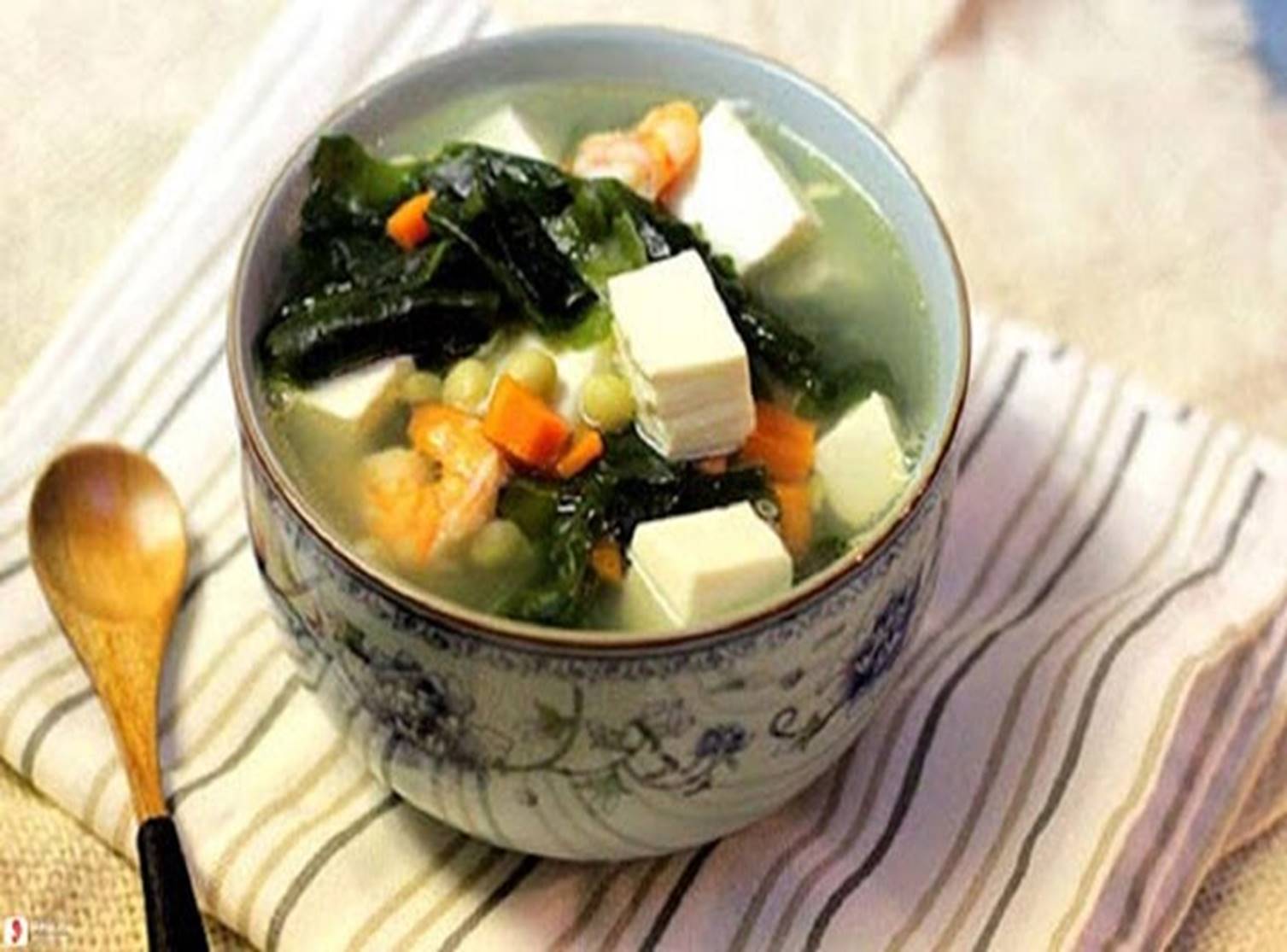 Cách nấu canh rong biển ngọt thanh chuẩn vị-1